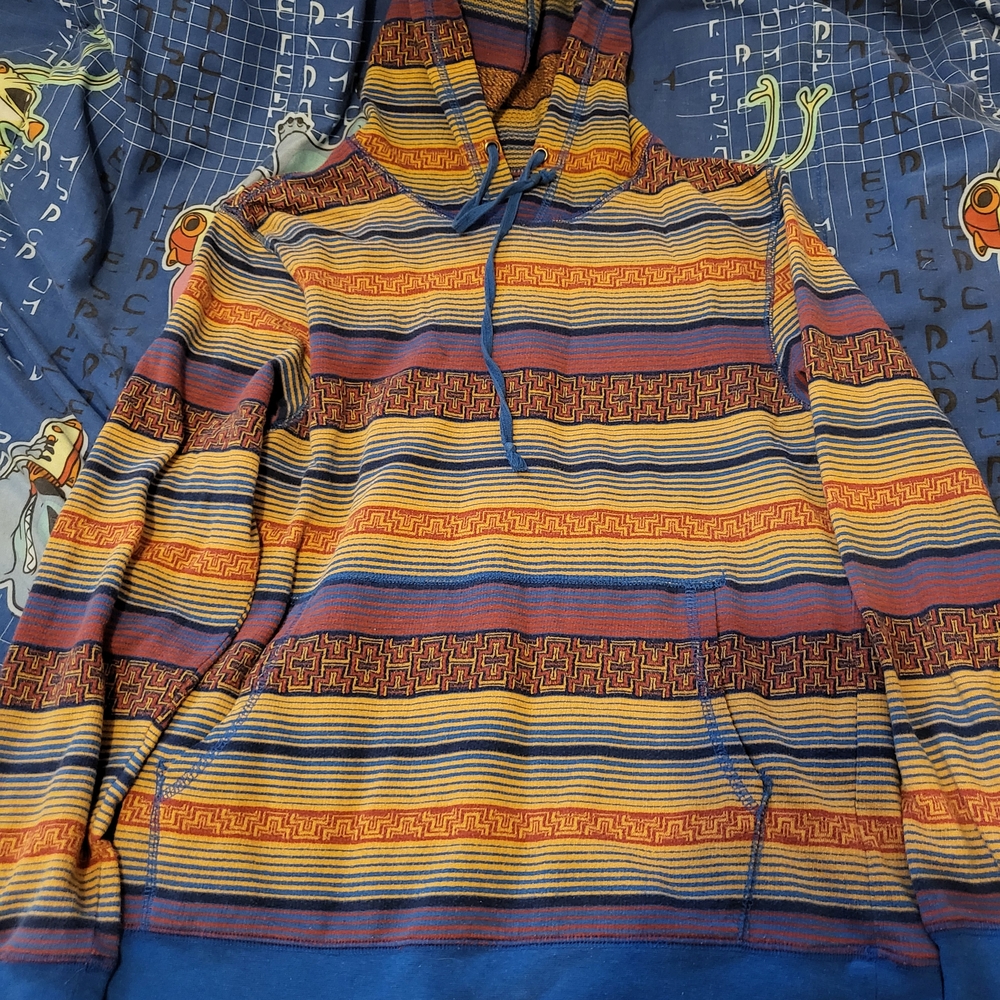 Women's Size S Multicolor Striped Hoodie Sweater Y2k Aztec Style Beautiful Giant